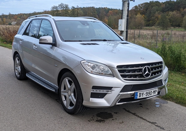 Mercedes-Benz ML cena 89900 przebieg: 181000, rok produkcji 2012 z Nekla małe 191